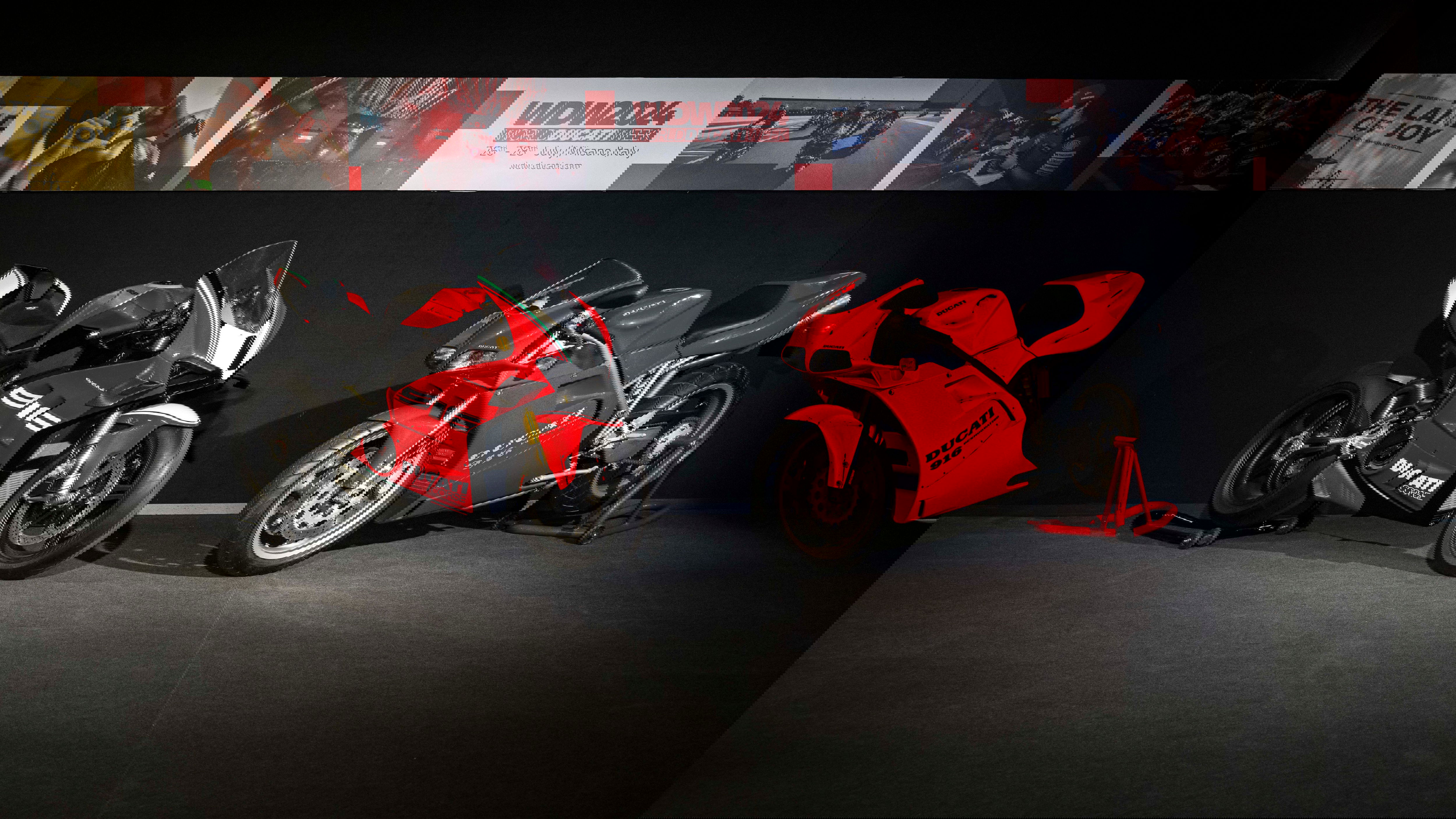 Ducati Panigale V4 916 30th Anniversario, Ducati 916, WDW 2024 press conference